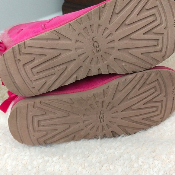 UGG Pink Bailey Bow Boots - Picture 3 of 13